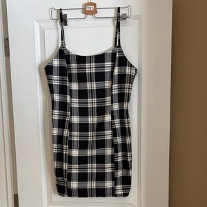 H&M Black and White Checkered Mini Dress